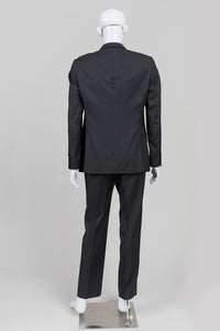 Armani Collezioni Charcoal Suit (40R)