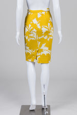 Load image into Gallery viewer, Prada Mustard Floral Print Pencil Skirt (40)
