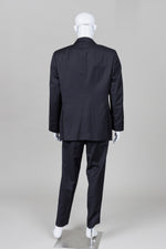 Load image into Gallery viewer, Ermenegildo Zegna Black 2-Button Suit (46R/W40)
