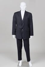 Load image into Gallery viewer, Ermenegildo Zegna Black 2-Button Suit (46R/W40)
