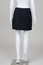 Load image into Gallery viewer, Icebreaker black mini-skirt (29)
