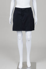 Load image into Gallery viewer, Icebreaker black mini-skirt (29)
