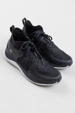 Load image into Gallery viewer, Lululemon Men’s Black Chargefeel workout mid 2 slip on sneakers (11)
