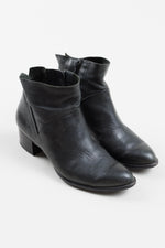Load image into Gallery viewer, Paul Green black booties with side zipper (5.5)
