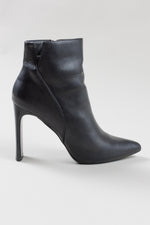 Load image into Gallery viewer, Halston black heeled booties with zipper (7)
