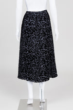 Load image into Gallery viewer, Anne Carson Black Burnout Velvet Vintage Skirt (M)
