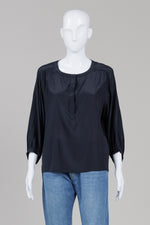 Load image into Gallery viewer, Rag &amp; Bone Black 1/2 Placket 3/4 Sleeve Hi-Lo Blouse (S)

