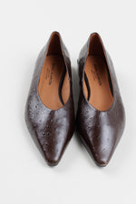 Load image into Gallery viewer, ANGEL ALARCON deep brown pointed ostrich leather flat, new condition (38)
