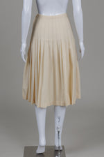 Load image into Gallery viewer, Al Jean crème vintage pleated wool skirt
