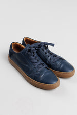 Load image into Gallery viewer, OUTCLASS Men’s navy blue leather sneaker w/ rubber sole (44)
