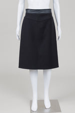Load image into Gallery viewer, Judith &amp; Charles black knee length skirt with front slit and zipper (6)

