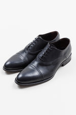 Load image into Gallery viewer, Adam Derrick "To Boot New York" cap toe Oxford shoes (9.5)
