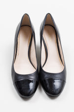 Load image into Gallery viewer, Cole Haan black pumps (6.5B)
