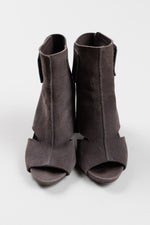 Load image into Gallery viewer, Pedro Garcia Espana grey suede sandal (37.5)
