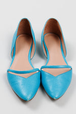 Load image into Gallery viewer, Sigerson Morrison turquoise pebble leather pointed toe d’orsay flats (6)
