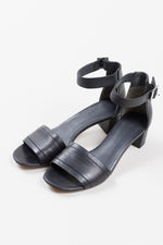 Load image into Gallery viewer, Vince black leather block heeled sandals. Very good condition. (7)
