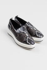 Load image into Gallery viewer, Karl Lagerfeld Charcoal Snakeprint Platform Slip On Shoes (5.5B)
