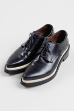 Load image into Gallery viewer, Acne Studio Black Leather Oxfords Pointed (37)
