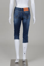 Load image into Gallery viewer, D&amp;G Vintage Blue Denim Capris (26)

