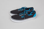 Load image into Gallery viewer, VANS ‘old skool’ black and blue fabric sneakers. (9)
