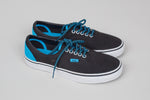 Load image into Gallery viewer, VANS ‘old skool’ black and blue fabric sneakers. (9)
