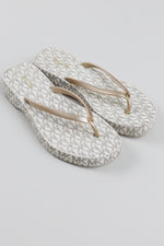 Load image into Gallery viewer, Michael Kors Lilo platform flip-flops in vanilla and pale gold (7)
