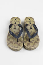 Load image into Gallery viewer, Coach Lynn platform flip-flops in taupe and sage with black straps (6)
