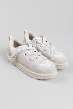 Load image into Gallery viewer, UGG Lo Lowmel canvas and suede sneakers in jasmine white (10)
