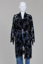 Load image into Gallery viewer, April Cornell black self print with velvet long sleeve coverup
