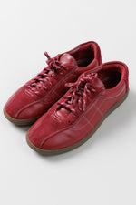Load image into Gallery viewer, MAGUIRE red leather sneaker w/ rubber sole (39)
