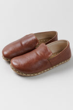 Load image into Gallery viewer, ATLANTIS handmade brown leather loafer brand new condition (7-7.5)
