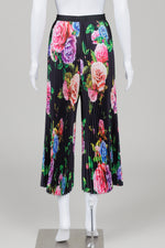 Load image into Gallery viewer, Kate Hewko Pleated Floral Print Culottes with elasticized waist
