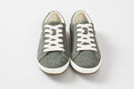 Load image into Gallery viewer, TAOS ‘Star’ comfort sneaker, new condition. (7)
