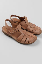 Load image into Gallery viewer, Josef Seibel tan T-strap sandals (37)
