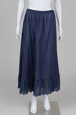 Load image into Gallery viewer, Gudrun Sjoden navy blue eyelet midi skirt with elasticed waist (M)
