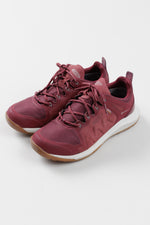 Load image into Gallery viewer, Keen red suede sneakers (37); like new
