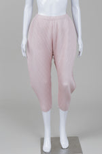 Load image into Gallery viewer, Mu.ni pink stretch balloon pants with tapered bottom with elasticized waist and side pockets

