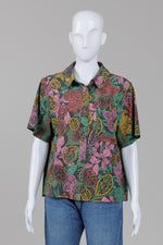 Load image into Gallery viewer, Smart Wool green &amp; pink  botanical print short sleeve lightweight travel shirt
