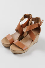 Load image into Gallery viewer, Ugg brown espredillo wedges with back zippered closure (8)
