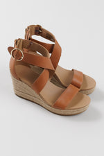 Load image into Gallery viewer, Ugg brown espredillo wedges with back zippered closure (8)
