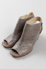 Load image into Gallery viewer, Paul Green taupe metallic bootie mule sandal with side zipper (UK 6.5)
