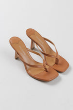 Load image into Gallery viewer, Tony Bianco dark tan thong heeled slip on sandal (5.5)
