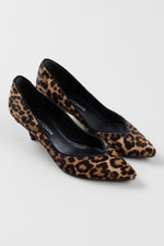 Load image into Gallery viewer, Stuart Weitzman black and brown animal print kitten heel pump (7) *like new

