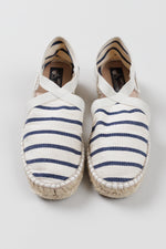 Load image into Gallery viewer, St. James white and blue canvas close toe espradarilles (38) (small detail to glue)
