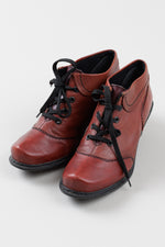 Load image into Gallery viewer, Rieker Wine Bootie (38) * like new
