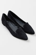 Load image into Gallery viewer, Stuart Weitzman black suede moccasin shoes (9)
