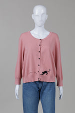 Load image into Gallery viewer, Collectif Dusty Rose 3/4 Sleeve Cardigan w/ Cat Applique (UK 22)
