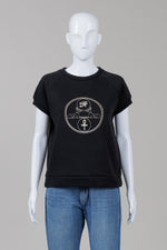 Load image into Gallery viewer, Chloe Sevigny Black Short Sleeve Sweatshirt w/ Beige Screenprint (M)
