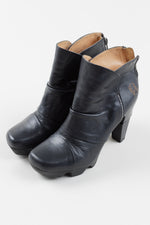 Load image into Gallery viewer, LIKE SMUG by PROPHECY square toe black leather chelsea boot with heel (38)
