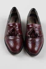 Load image into Gallery viewer, FLORSHEIM Men’s port wine leather borgues/loafers with tassles (8M)
